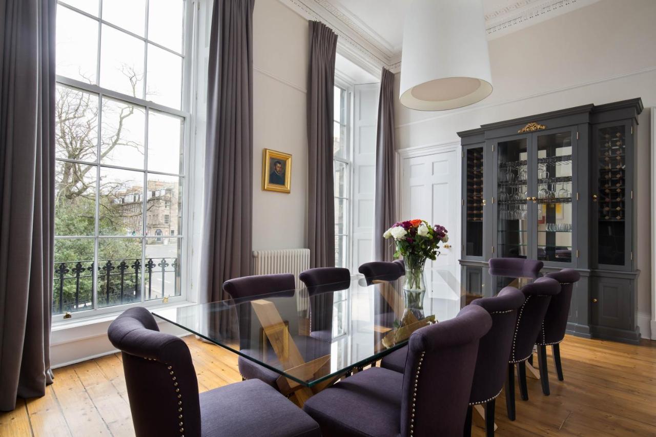 Magnificent Georgian 3-bedroom In New Town Апартаменты